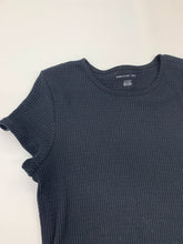 Load image into Gallery viewer, American Eagle  Cropped Womens T-Shirt Extra Large-image.jpg
